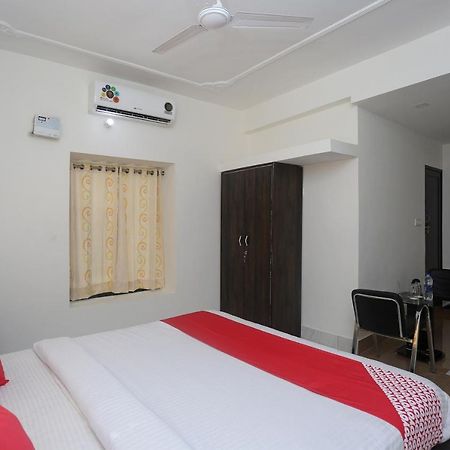 Oyo 18301 Hotel A-One Alwar Exterior foto